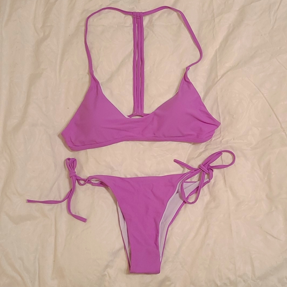 Never worn! 2 piece bikini